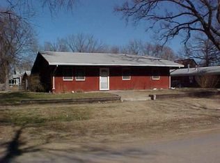 320 W 6th Ave #TOWNHOUSE 6, Belle Plaine, KS 67013