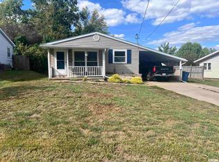 203 Plum St, Anna, IL 62906