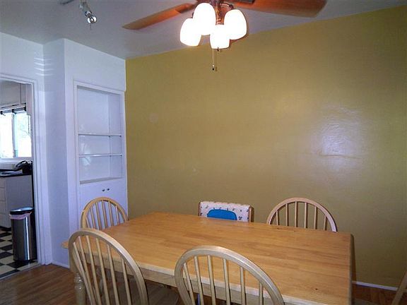 3rd image of 1205 Vassar Dr SE