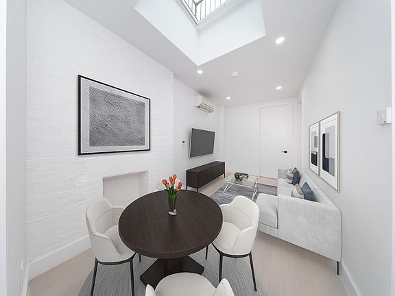 3rd image of 47 Saint Marks Pl APT 5W
