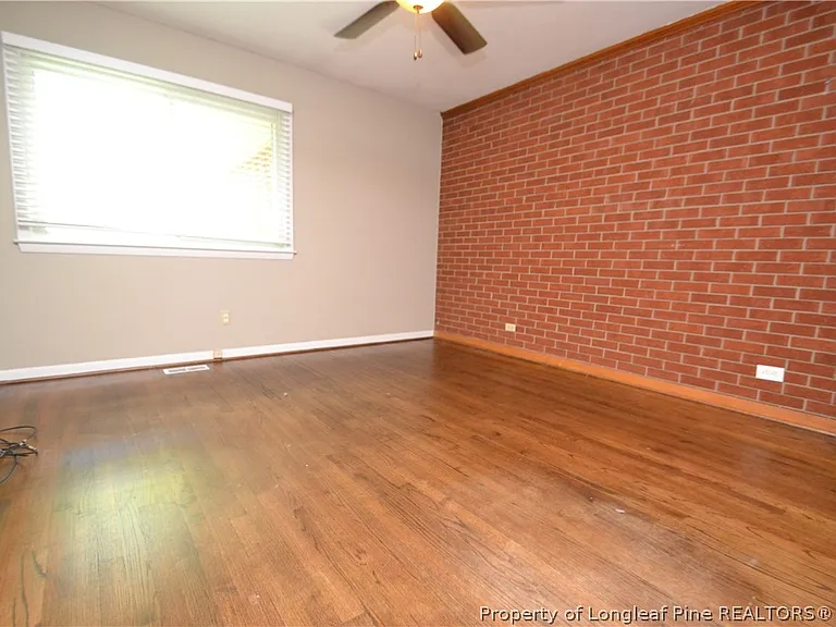 5131 Lundy Dr — Photo 12