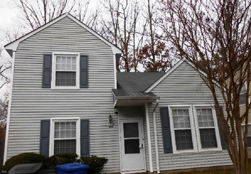 1st image of 203 Old Bridge Ct