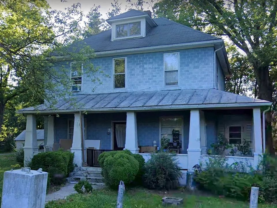 86 Benson Dr