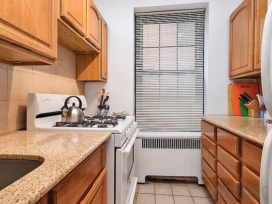 Sold by Bellmarc Realty | media 9