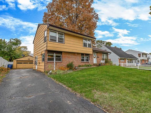2nd image of 4479 Dundee Ave