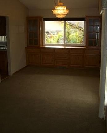 Dining Room - Cabinetry
