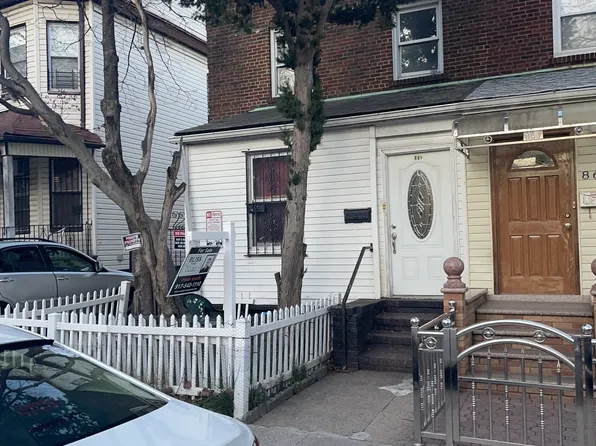 865 East 15th Street image 2 of 16