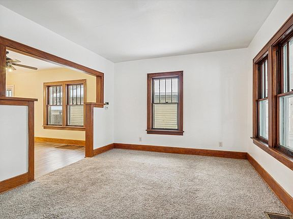 4th image of 805 E Fairview Ave