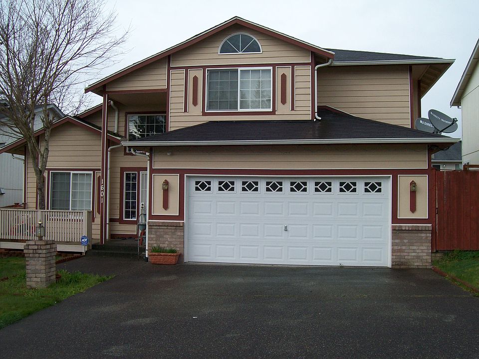 1st image of 1601 200th Street Ct E