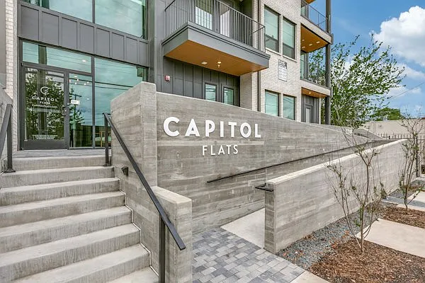 Capitol Flats — Photo 3