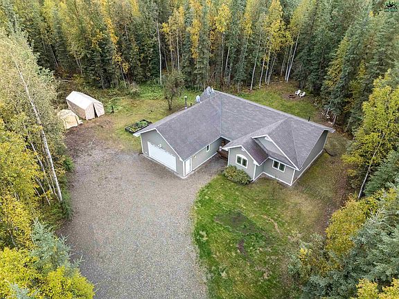 2nd image of 2305 Moonlight Dr