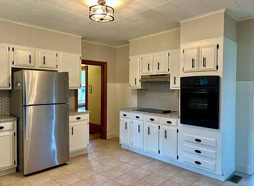 85 Birch St #1 Photo 1