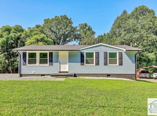 740 Chestnut Knob Rd, Martinsville, VA 24112