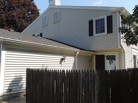 3rd image of 151 Greenway Blvd