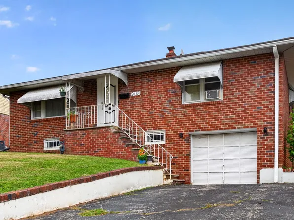 908 New Hope St, Norristown, PA 19401