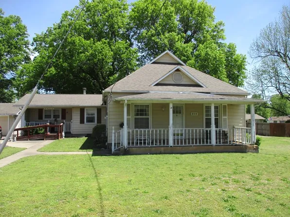 214 N Lee Ave, Columbus, KS 66725