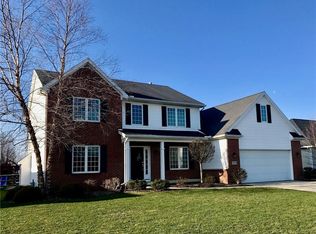 7875 Dana Rae Dr, Waterville, OH 43566