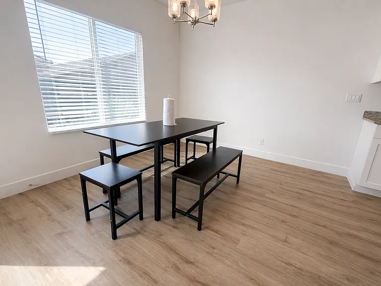 539 S Stewart Creek Cv — Photo 7