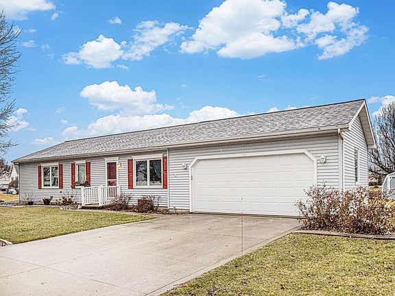 2nd image of 1401 Sweet Clover Dr