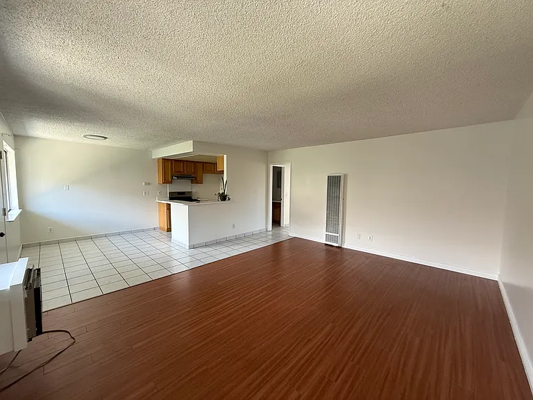 2890 E Artesia Blvd #39 — Photo 26