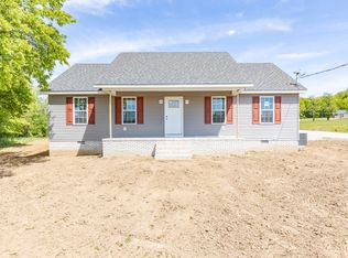 420 Old Campbellsville Rd, Pulaski, TN 38478