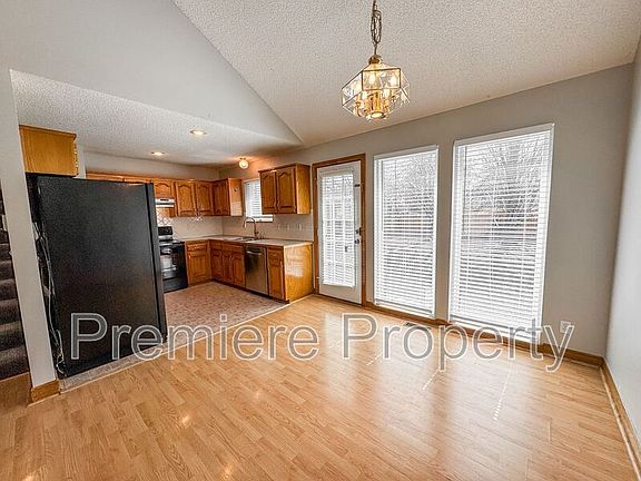 4th image of 7415 W 157th Ter