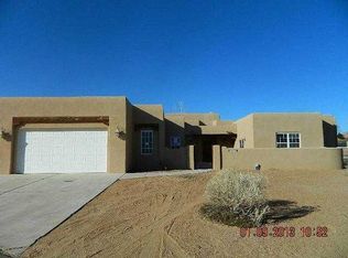 747 Grey Hawk Dr NE, Rio Rancho, NM 87144