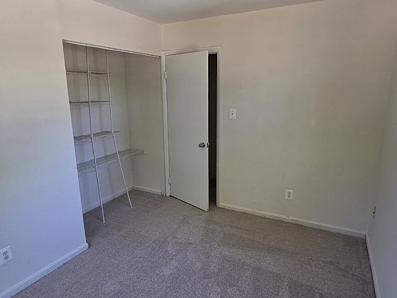2nd image of 9729 Hagel Cir