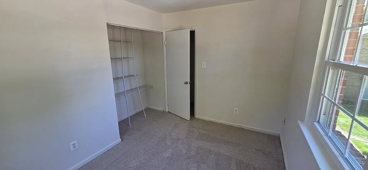 Building Photo - 9729 Hagel Cir