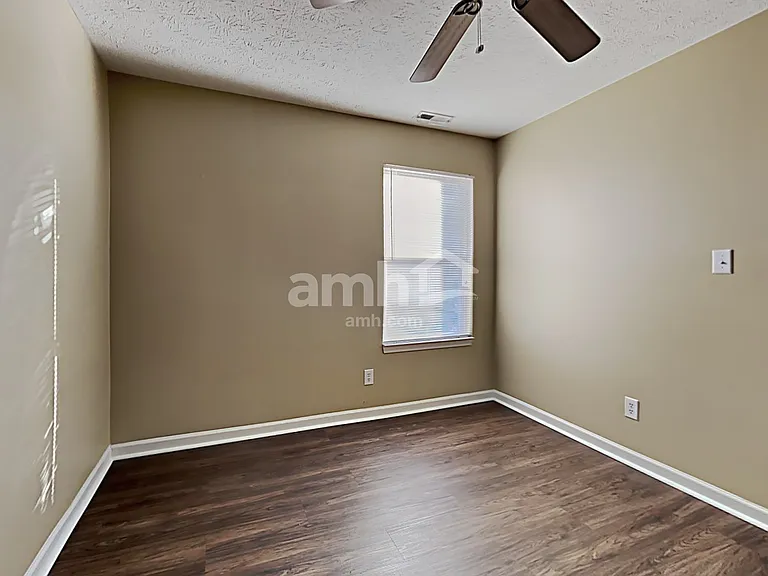 2521 Monarchy Ln — Photo 17