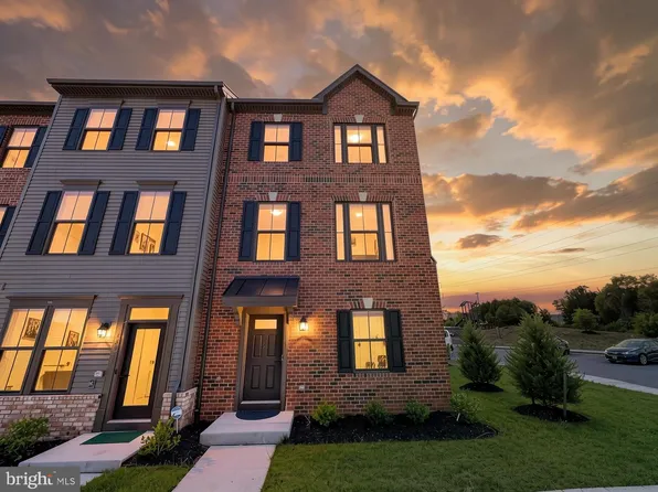 13993 Airfoil Rd, Herndon, VA 20171