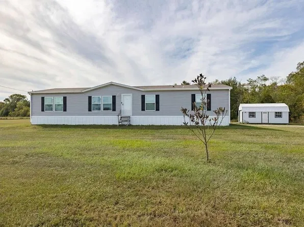 4911 Bill Rosteet Rd, Lake Charles, LA 70611