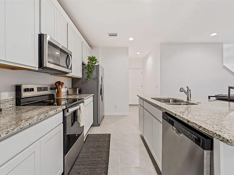 156 Glass Onion Dr — Photo 9