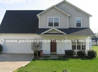 2121 Sebastiani Dr, Charlotte, NC 28214