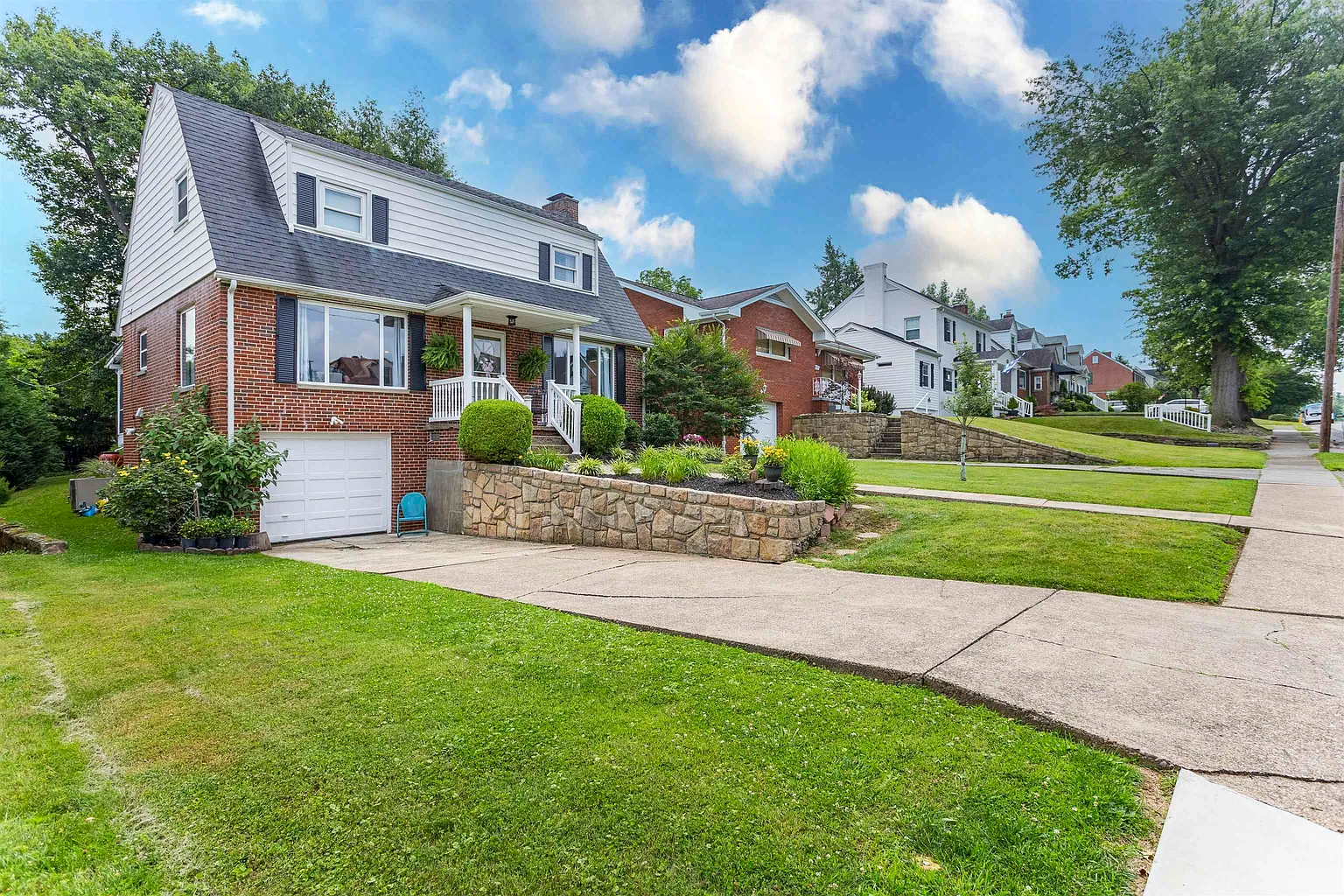 50-A Fairfax Dr photo 1