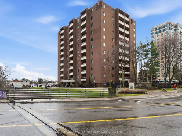 82 Millside Dr, Milton, ON