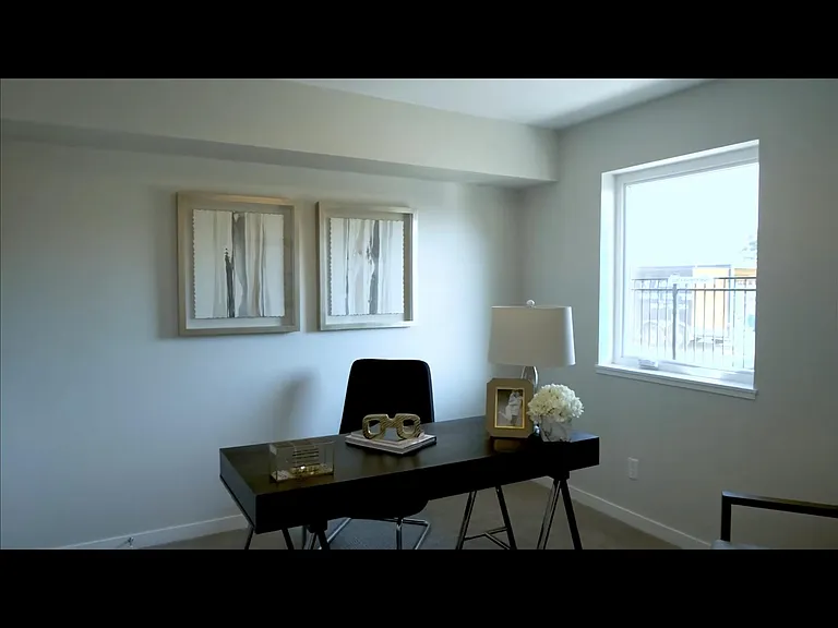 2246 W Kootenai St — Photo 14