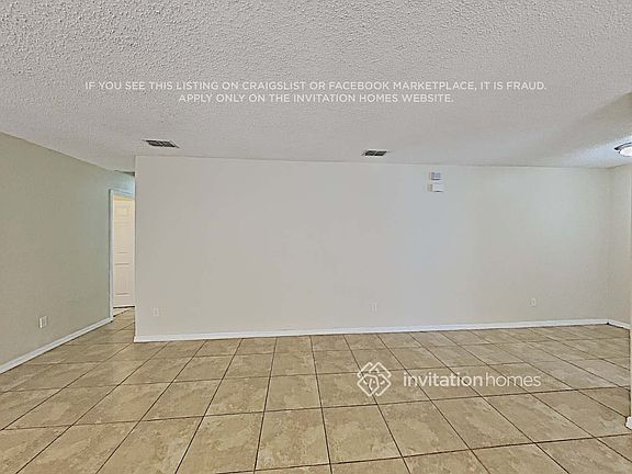4th image of 1327 Aguacate Ct