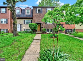 14 Wimbledon Ln, Owings Mills, MD 21117