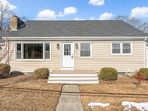 3rd image of 561 Boyds Ln