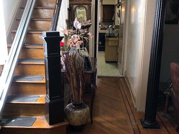2nd image of 185-19 Williamson Ave