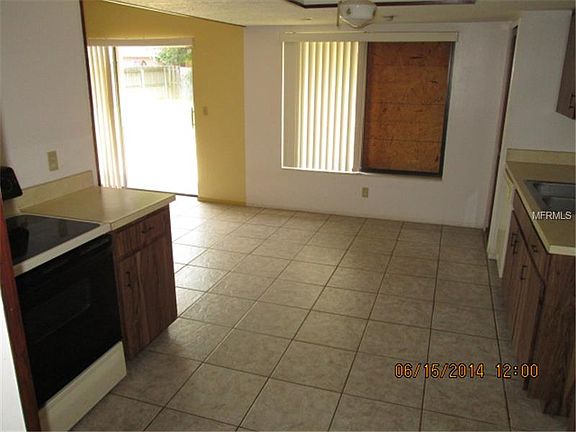 3rd image of 2454 Abalone Blvd