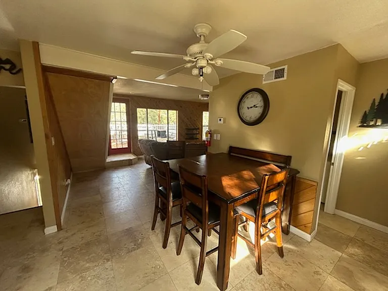 716 Barret Way — Photo 8