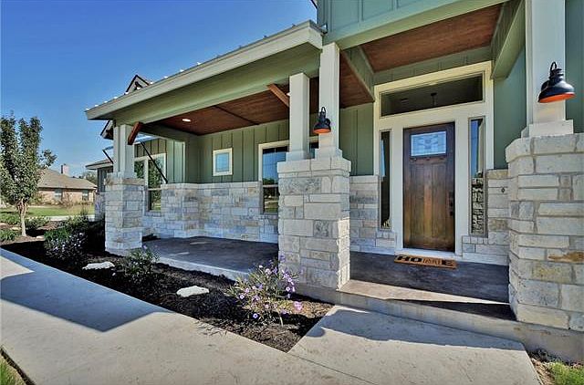 1st image of 121 Laura Ln