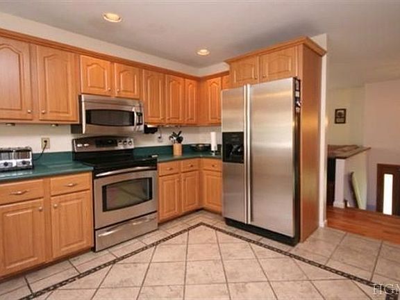 2nd image of 36 Hawkes Ave