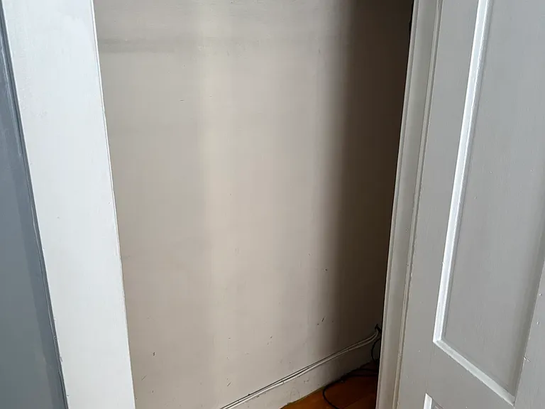 16 Central Ct #1 — Photo 6