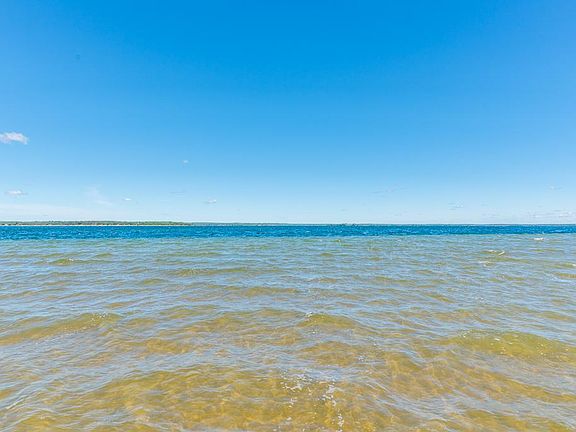 3rd image of 27095 Pelican Lake Rd