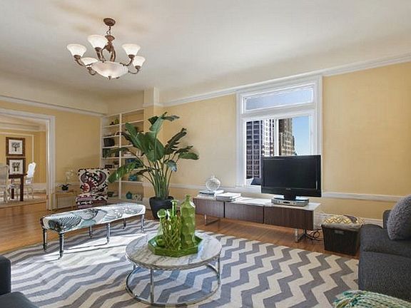 2nd image of 637 Powell St APT 502