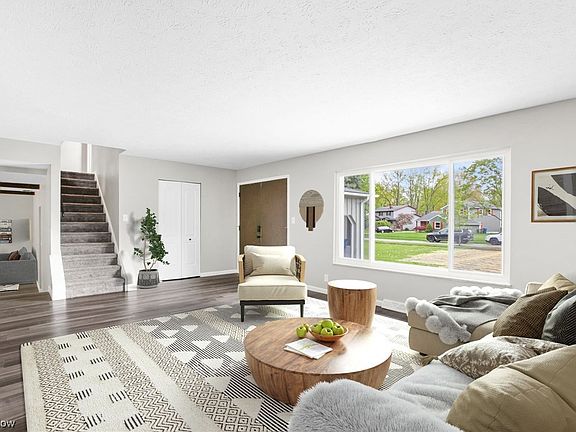 2nd image of 6180 Bellevue Dr