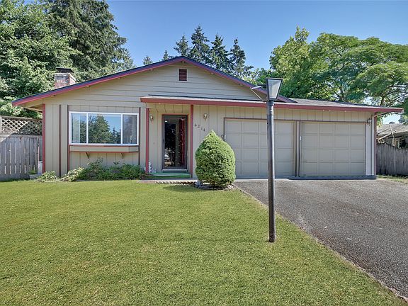 2nd image of 4214 222nd St E